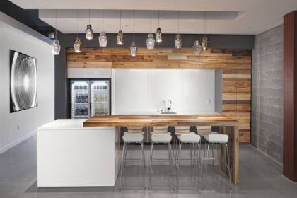 辦公室休閑區時尚吧臺設計定制