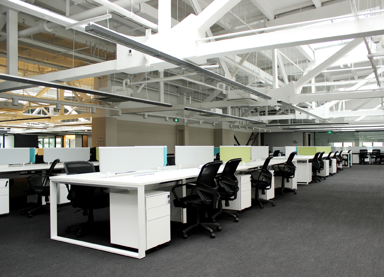 定做辦公桌椅時要注意哪些